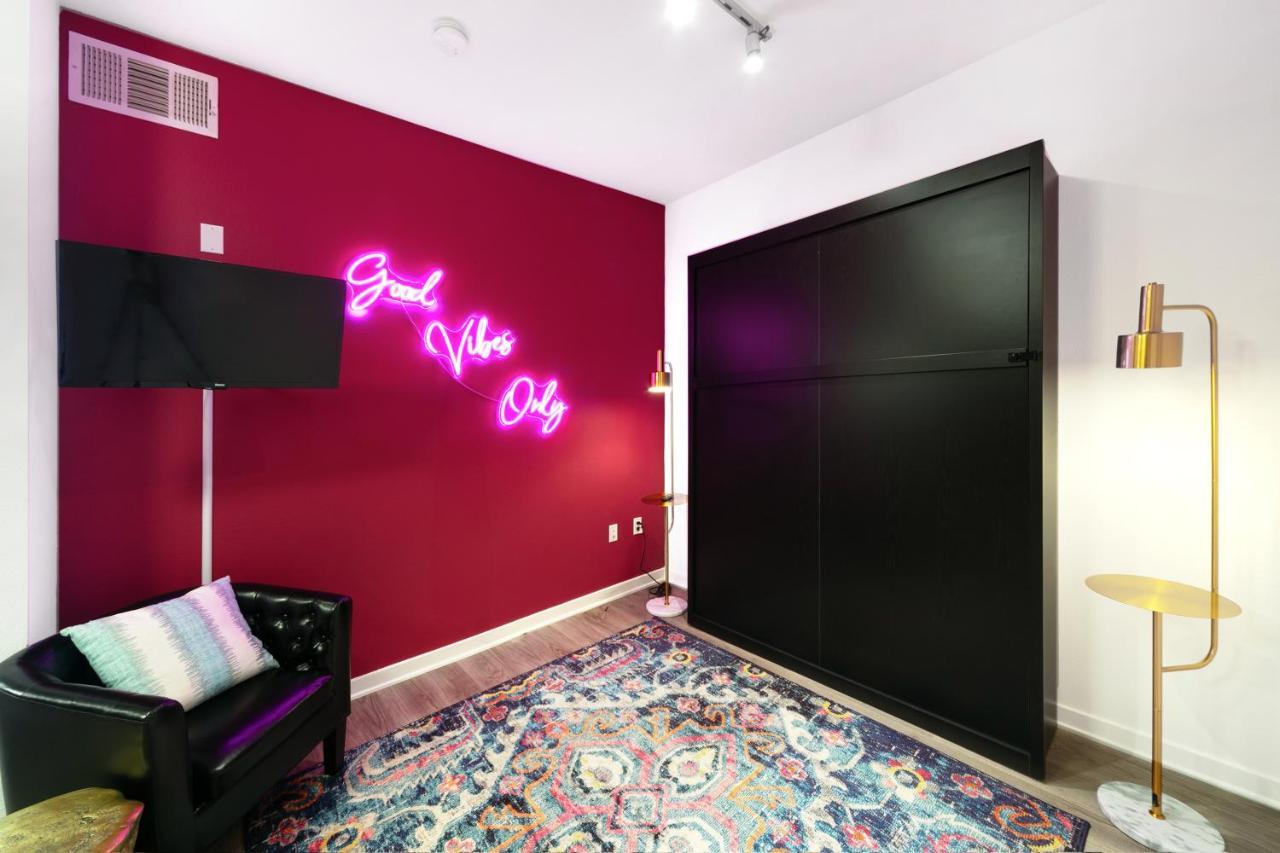 لوس أنجلوس Fairfax District Chic City Oasis 2 Bedroom Apt With Den 136 المظهر الخارجي الصورة